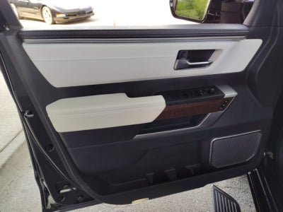 2024 Toyota Sequoia Capstone 4WD
