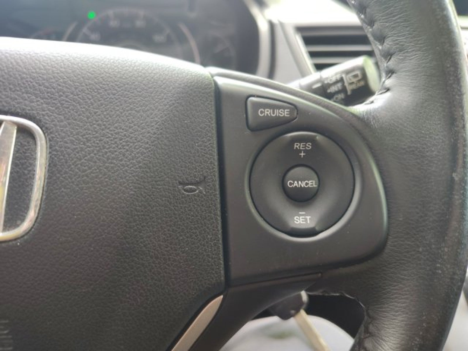 2012 Honda CR-V EX-L AWD | 1 Owner, Rear Seat Entertainment