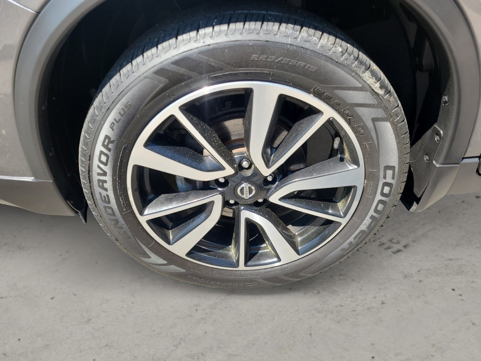 2018 Nissan Rogue SL AWD | Premium, Platinum