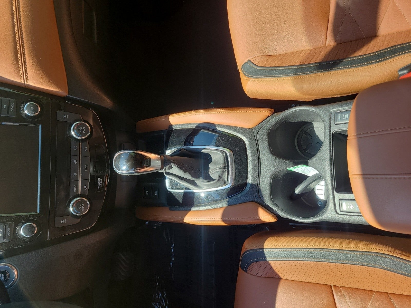 2018 Nissan Rogue SL AWD | Premium, Platinum