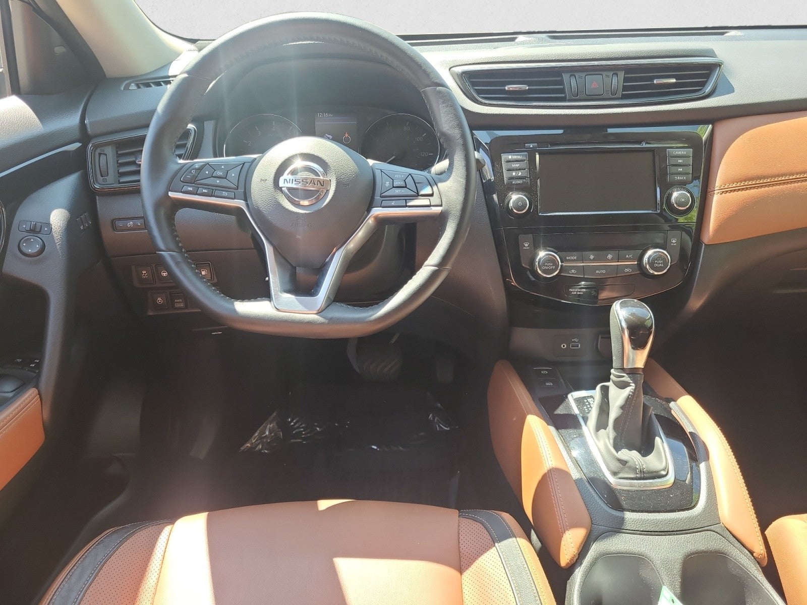 2018 Nissan Rogue SL AWD | Premium, Platinum