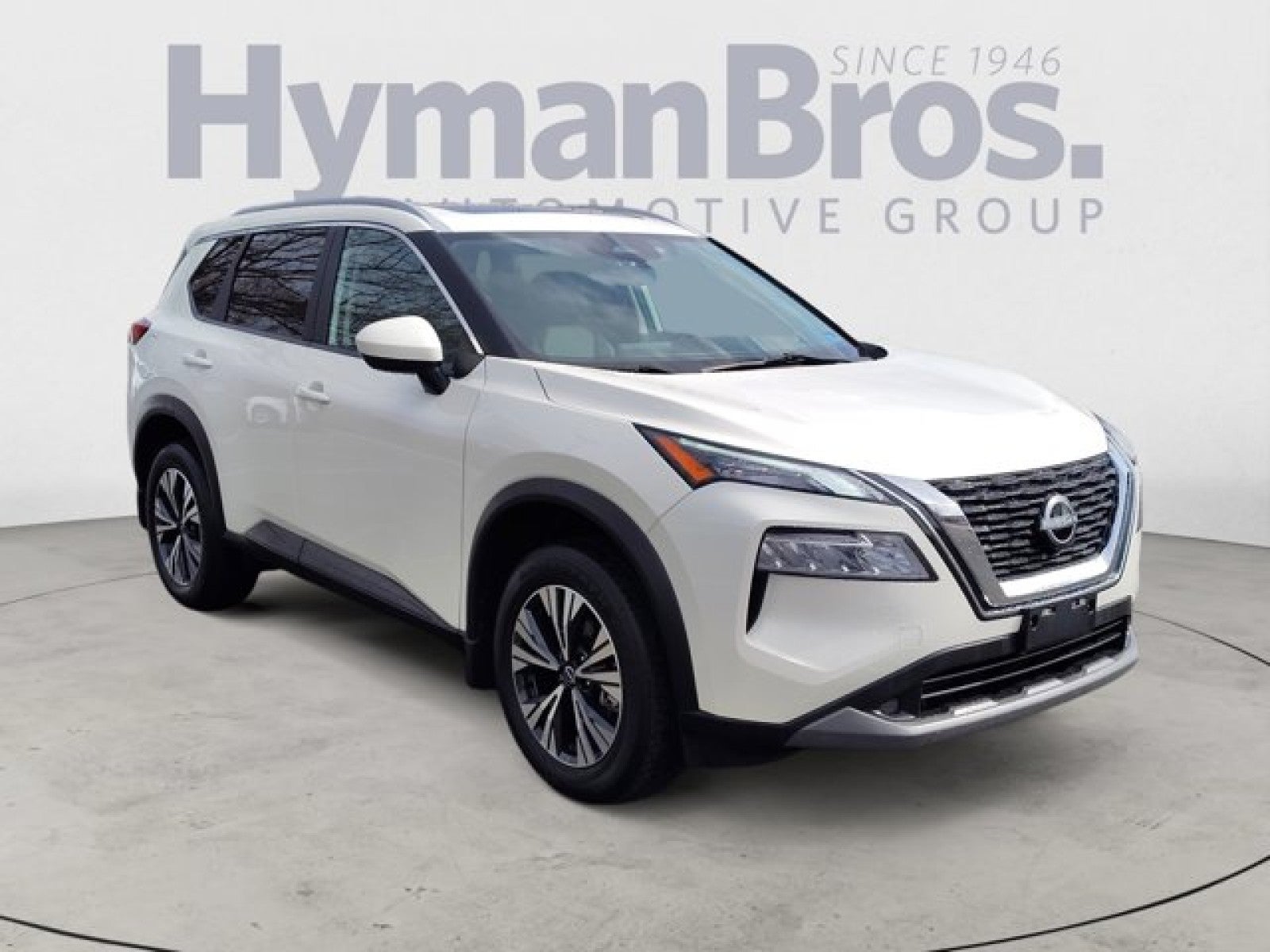 2023 Nissan Rogue SV | Premium Package