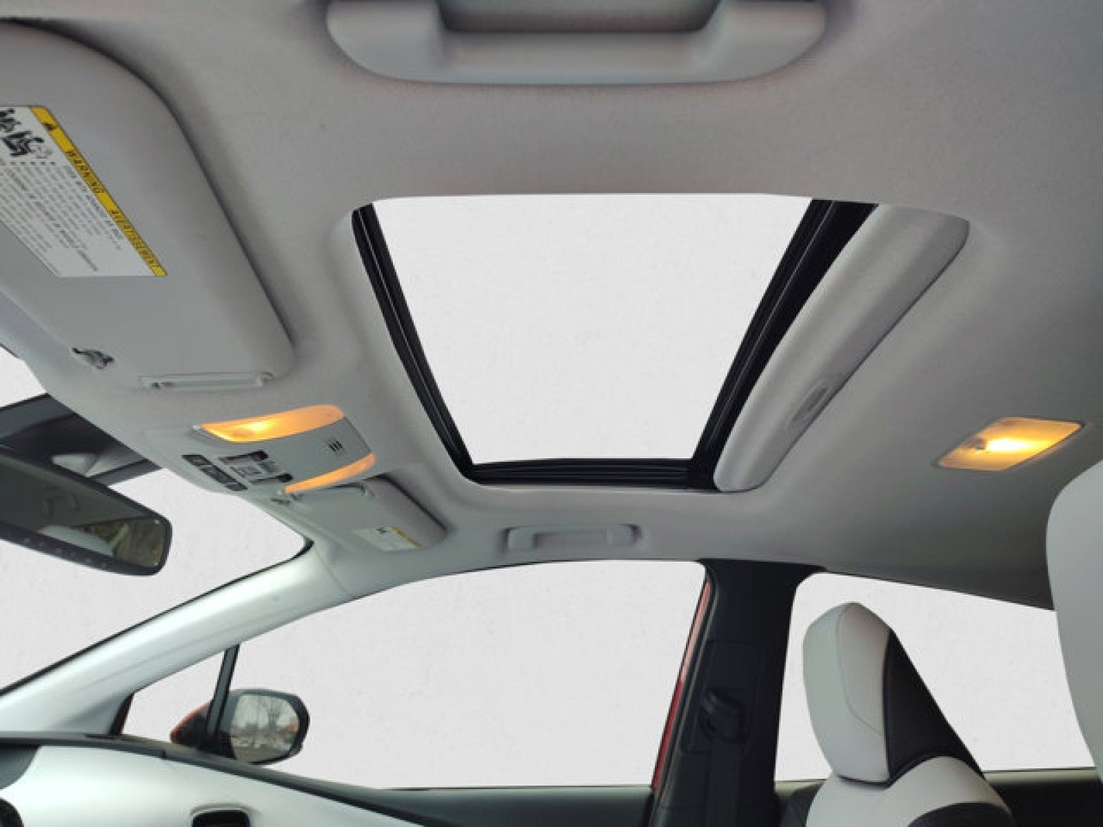 2022 Toyota Prius Limited | Moonroof