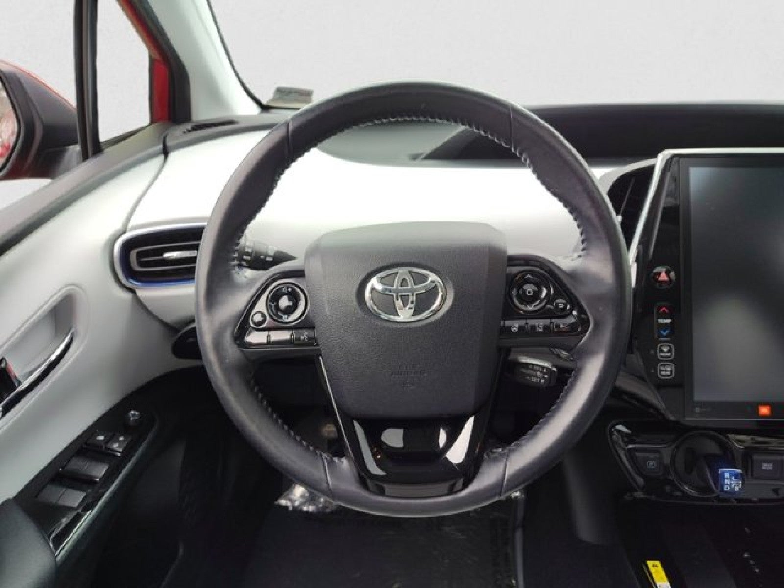 2022 Toyota Prius Limited | Moonroof