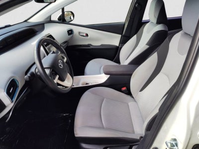 2016 Toyota Prius Three