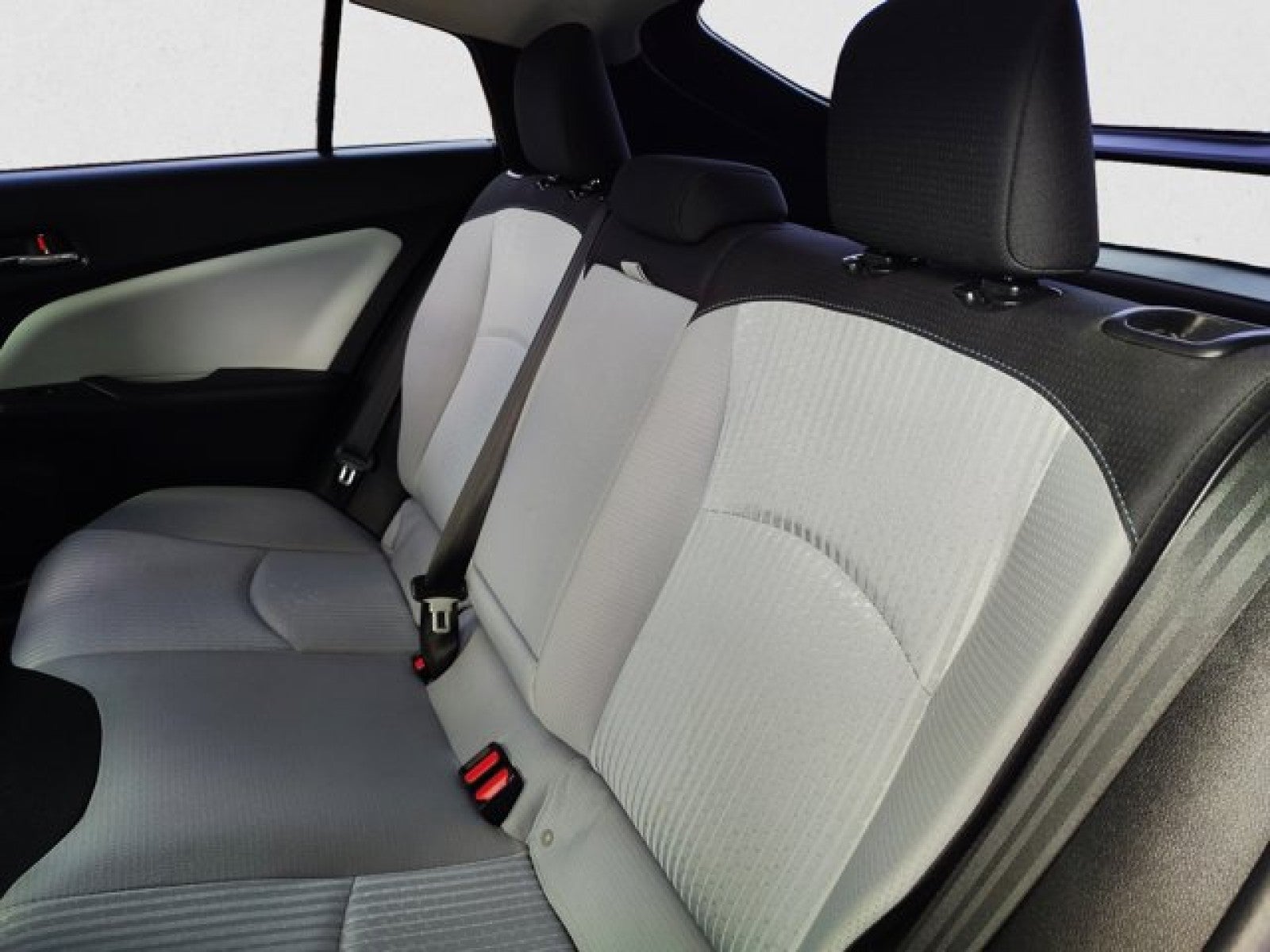 2016 Toyota Prius Three