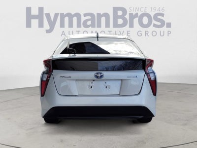 2016 Toyota Prius Three