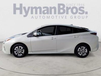 2016 Toyota Prius Three
