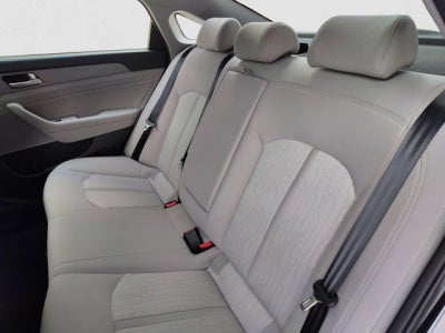 2016 Hyundai Sonata Hybrid SE