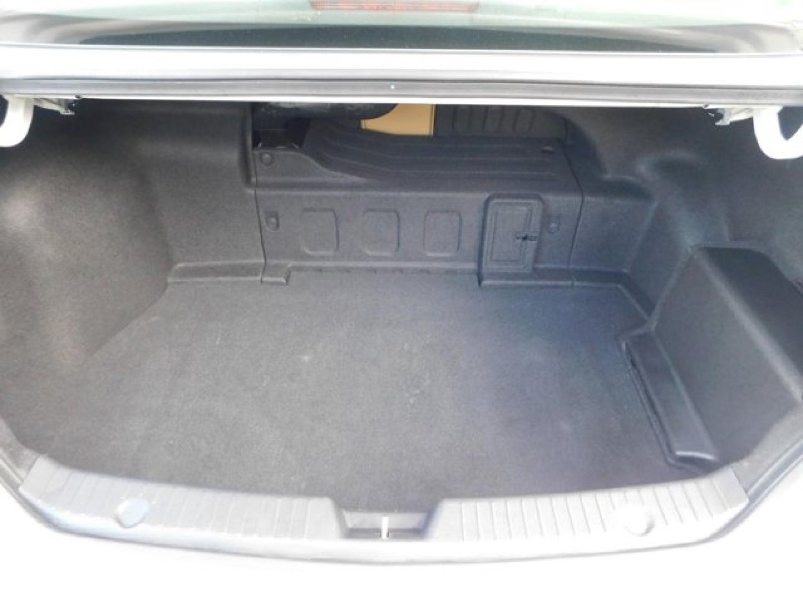 2015 Hyundai Sonata Hybrid 4dr Sdn