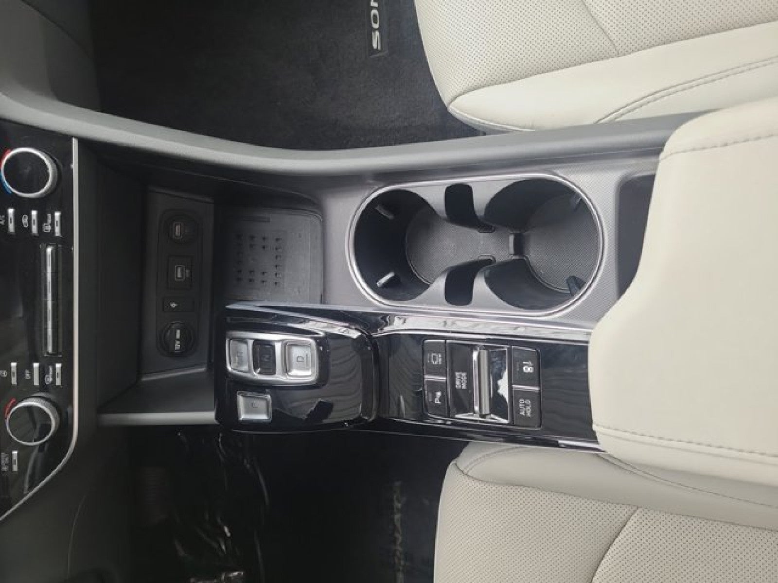 2023 Hyundai Sonata Hybrid Limited