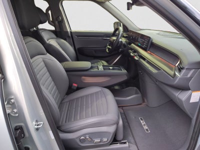 2024 Kia EV9 Land AWD | VIP Seating, Towing Package