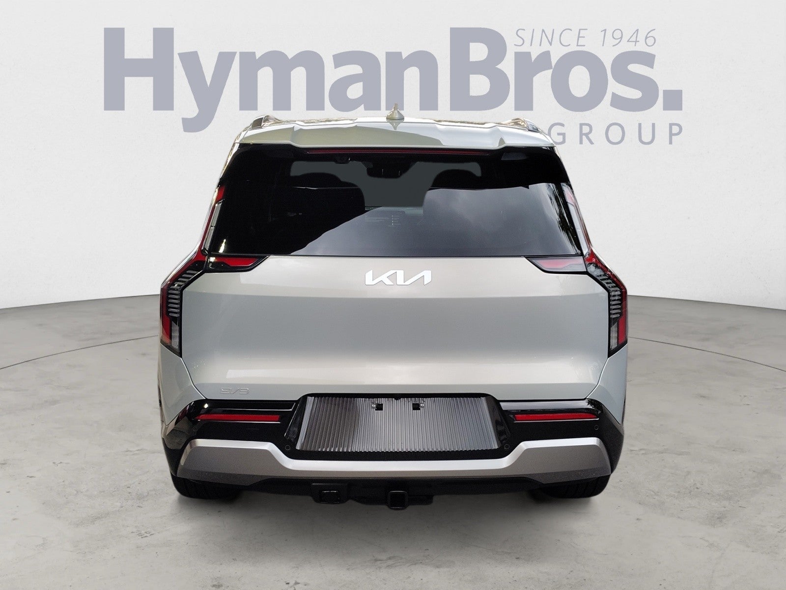 2024 Kia EV9 Land AWD | VIP Seating, Towing Package