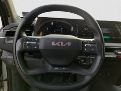 2024 Kia EV9 Land AWD | VIP Relaxation Package