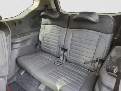 2024 Kia EV9 Land AWD | VIP Relaxation Package