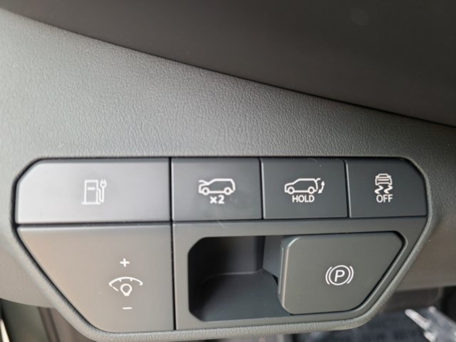 2024 Kia EV9 Land AWD | VIP Relaxation Package