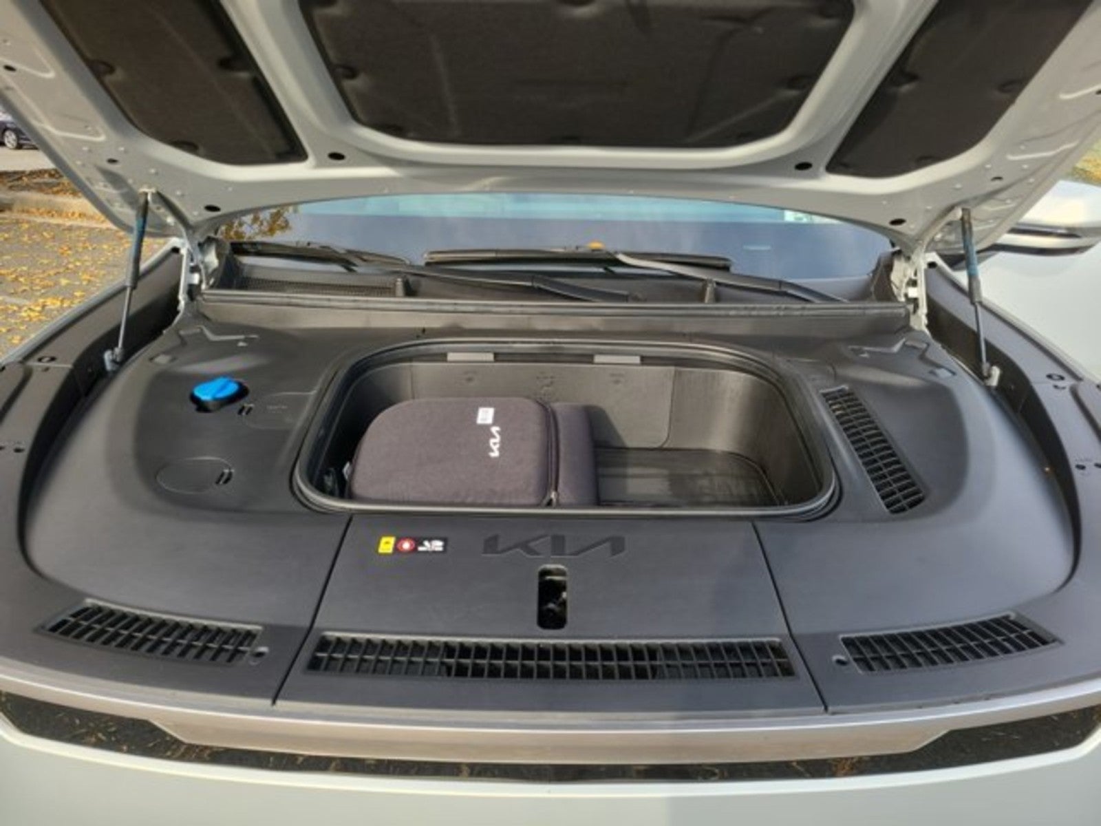 2024 Kia EV9 Land AWD | VIP Relaxation Package