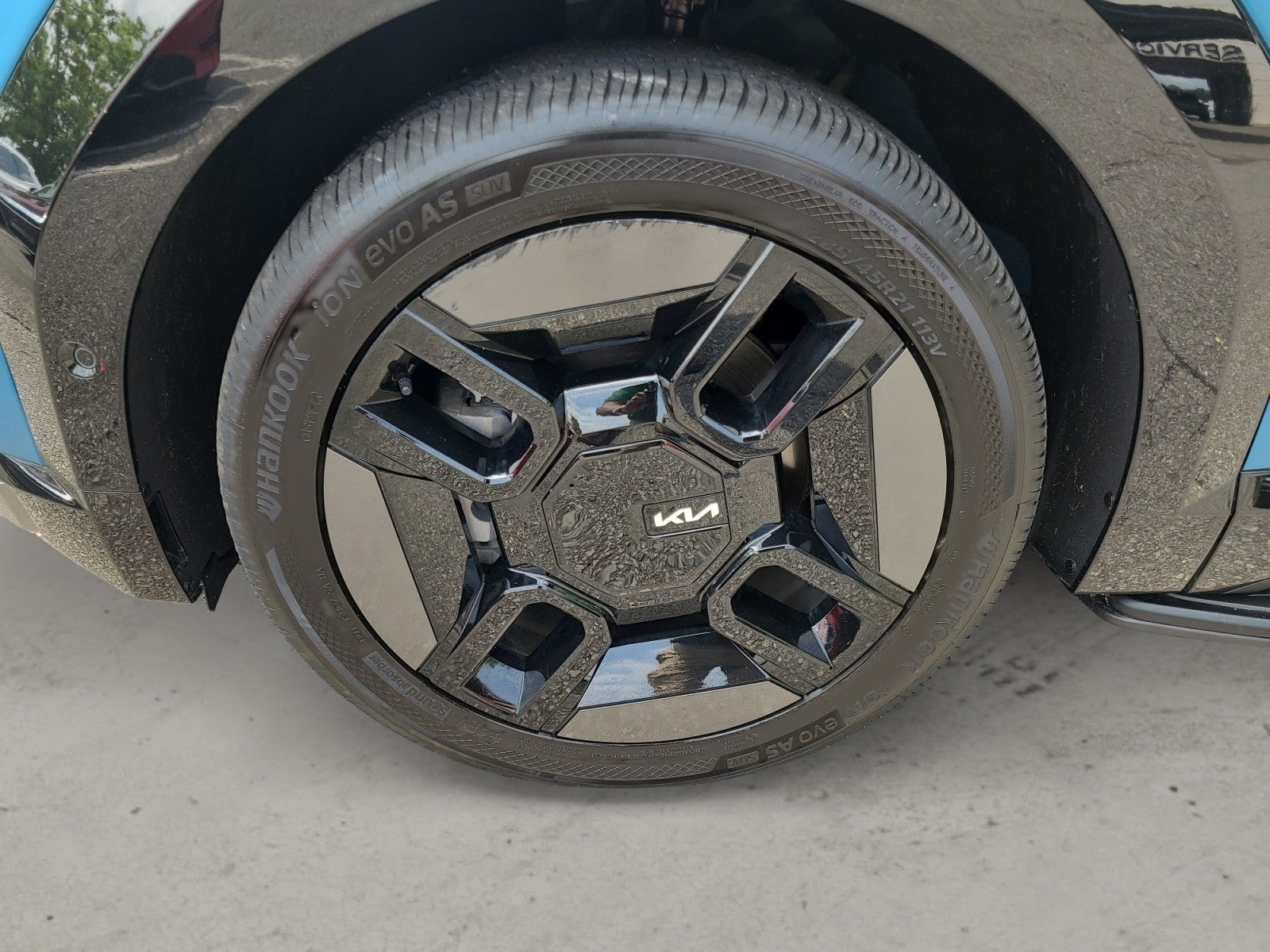 2024 Kia EV9 GT-Line AWD | VIP Seating, Matte paint, $79k msrp