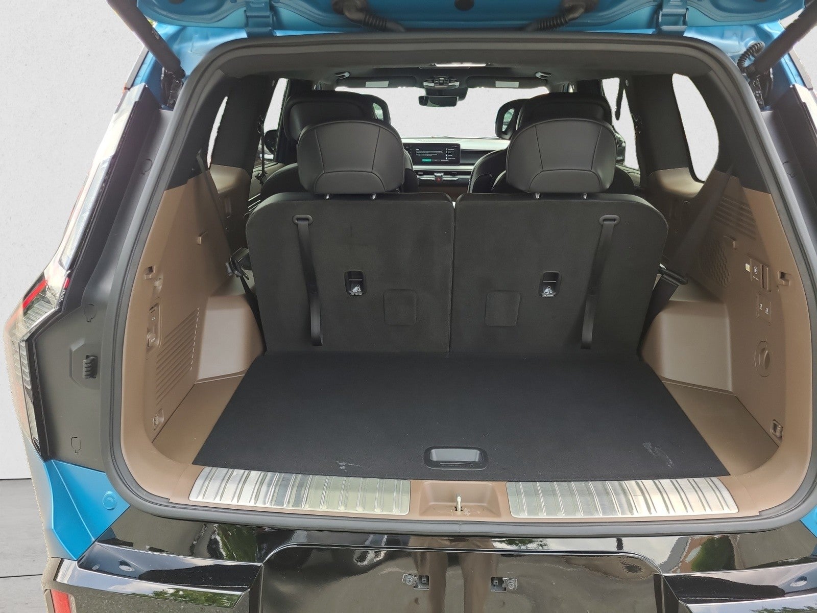 2024 Kia EV9 GT-Line AWD | VIP Seating, Matte paint, $79k msrp