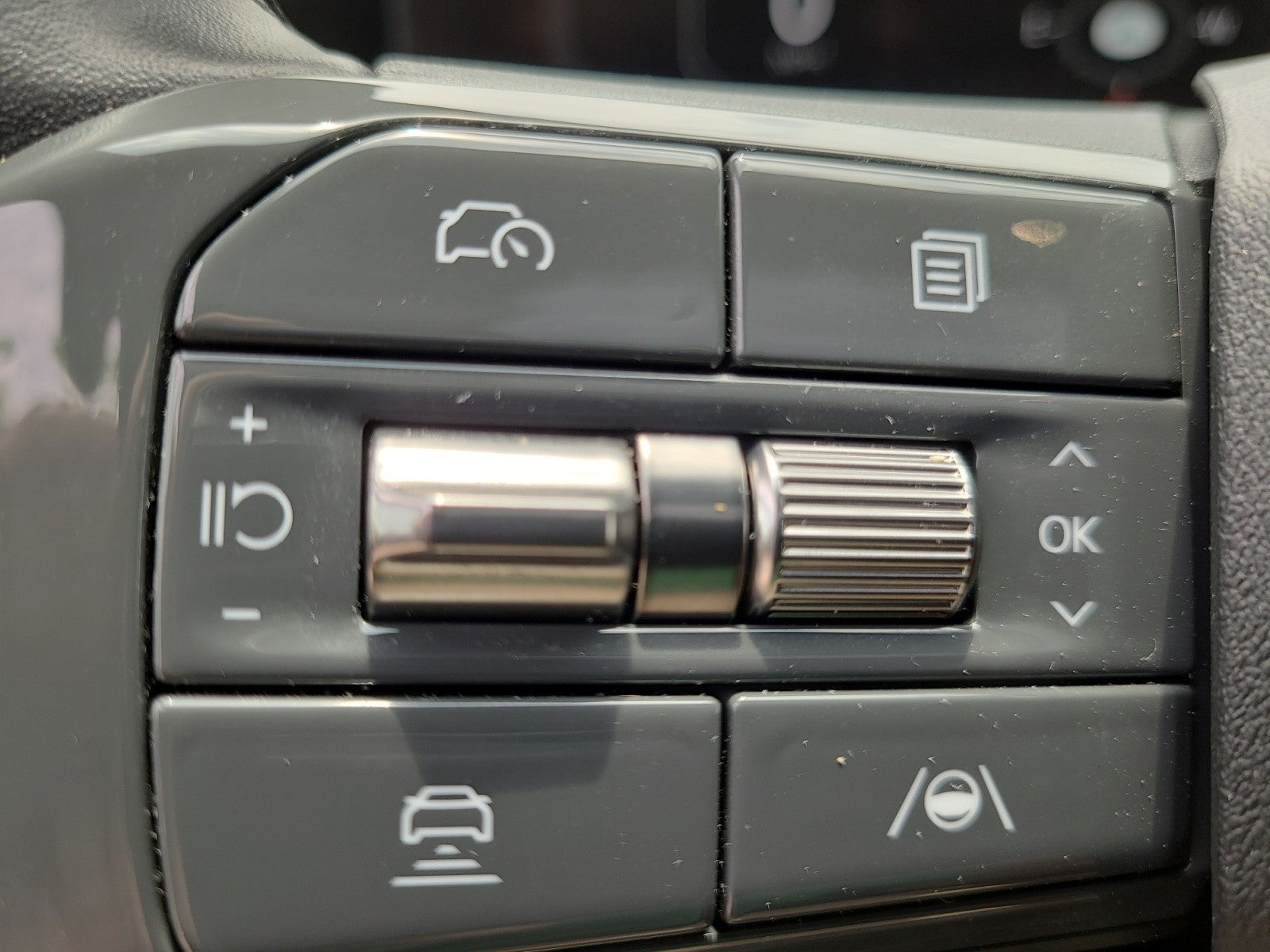 2024 Kia EV9 GT-Line AWD | VIP Seating, Matte paint, $79k msrp