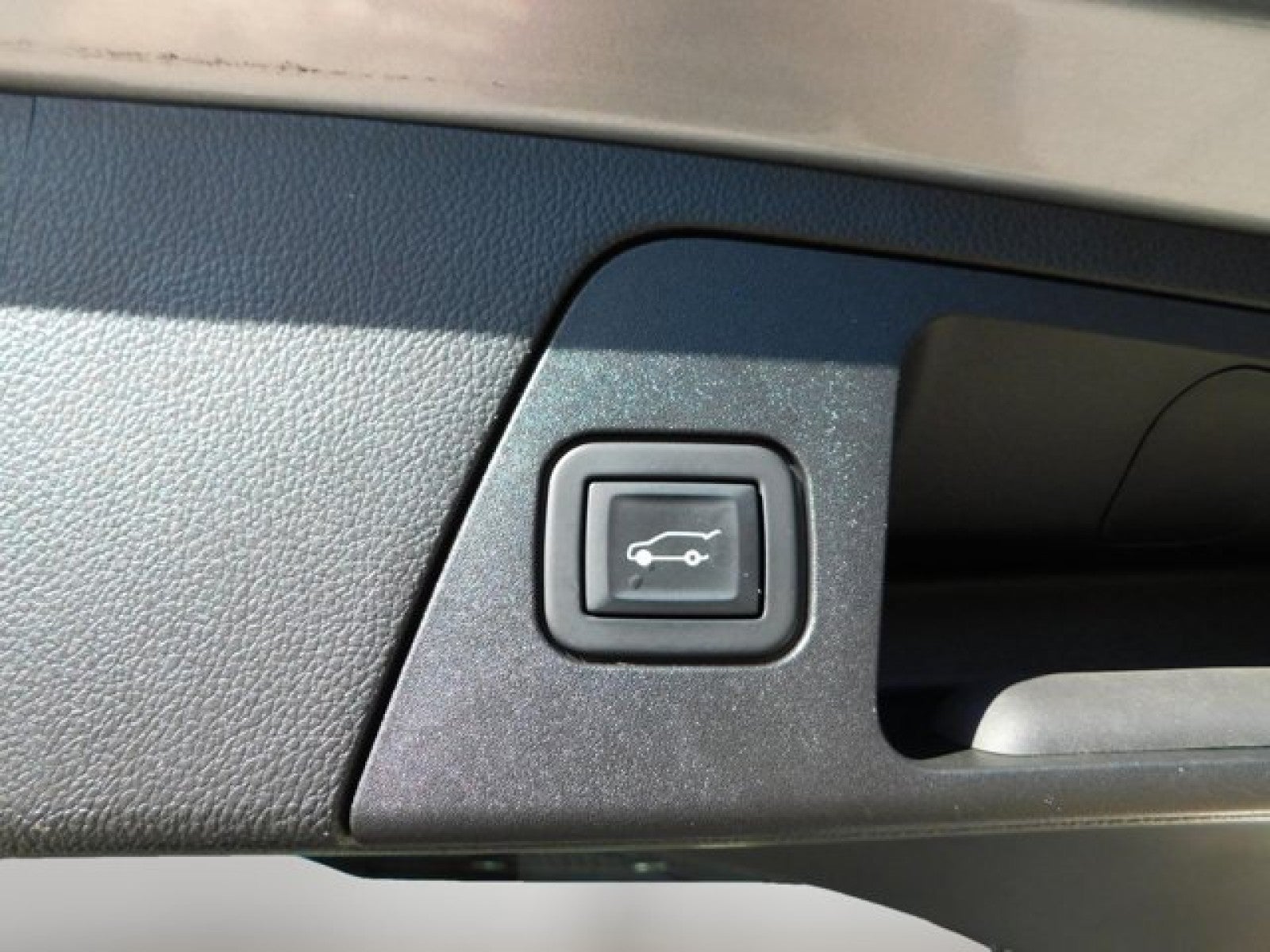 2020 Buick Envision Premium AWD | 1 Owner