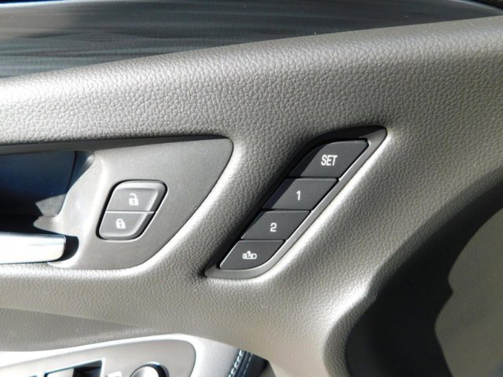 2020 Buick Envision Premium AWD | 1 Owner