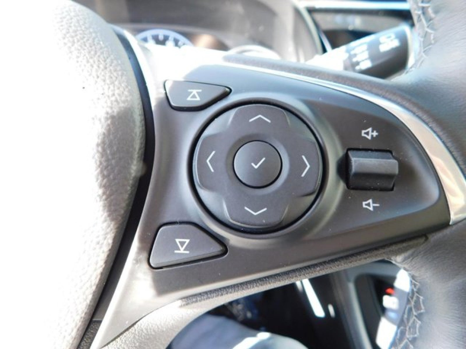 2020 Buick Envision Premium AWD | 1 Owner