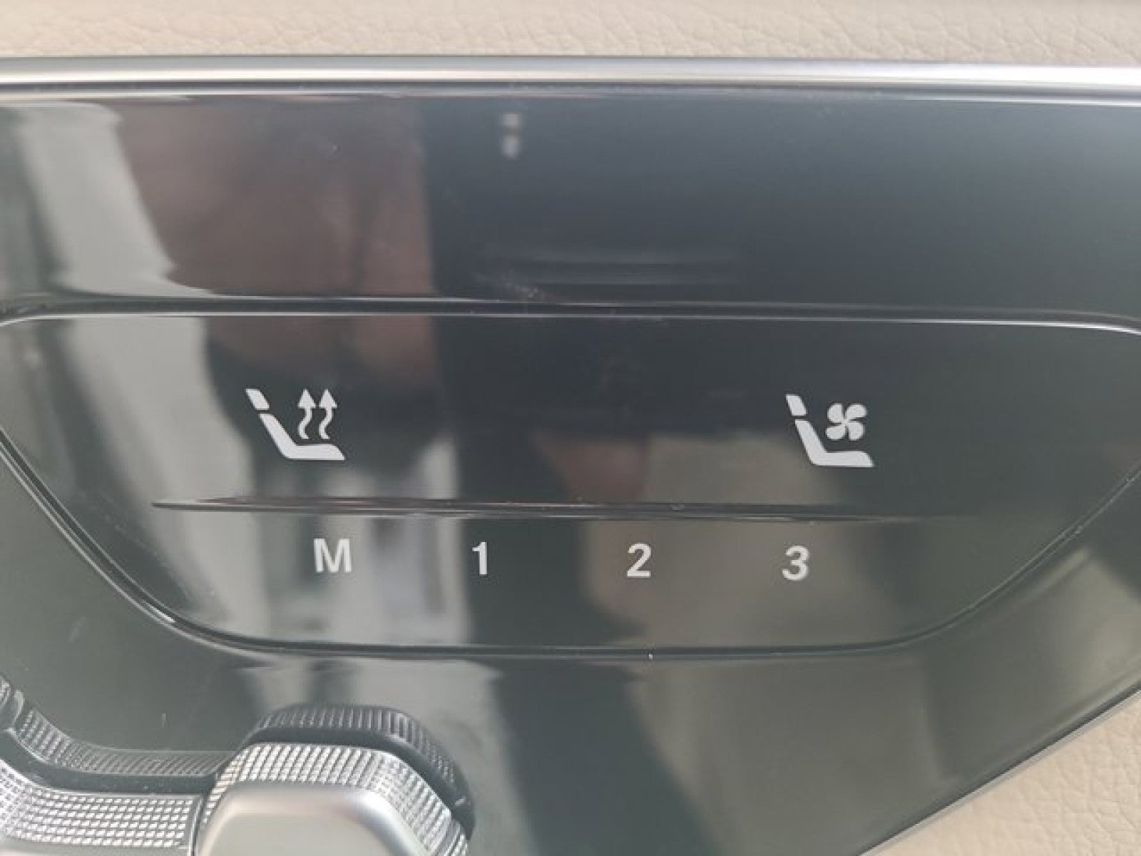 2023 Mercedes-Benz GLC GLC 300 4MATIC® | Exclusive, Pano, distronic