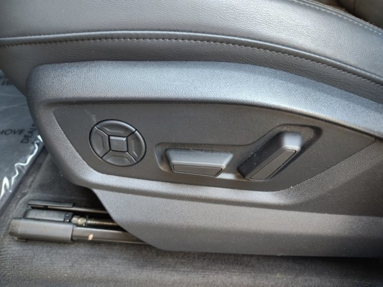 2023 Audi Q7 Premium quattro | Convenience Pacakge, Pearl white
