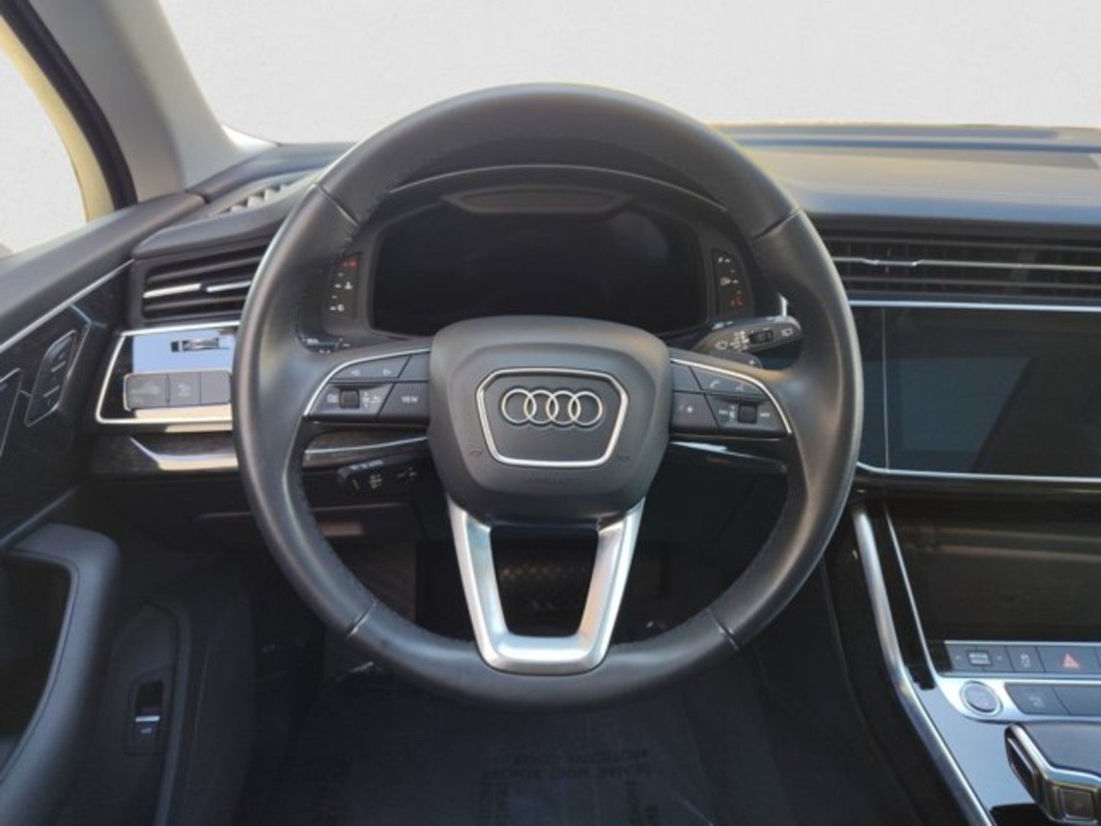2023 Audi Q7 Premium quattro | Convenience Pacakge, Pearl white