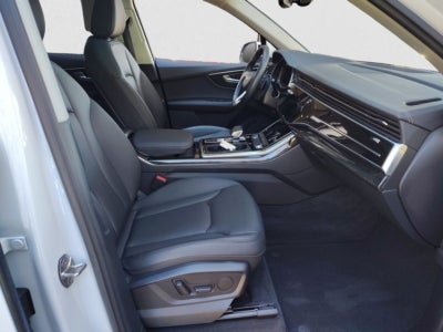 2023 Audi Q7 Premium quattro | Convenience Pacakge, Pearl white