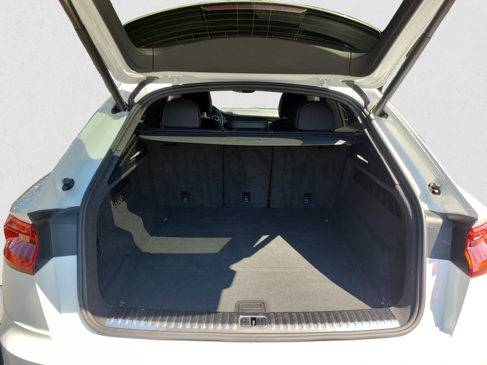 2021 Audi Q8 Premium Plus | S line Plus