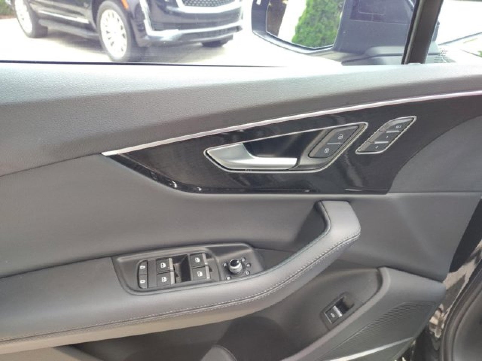 2023 Audi Q7 Premium Plus