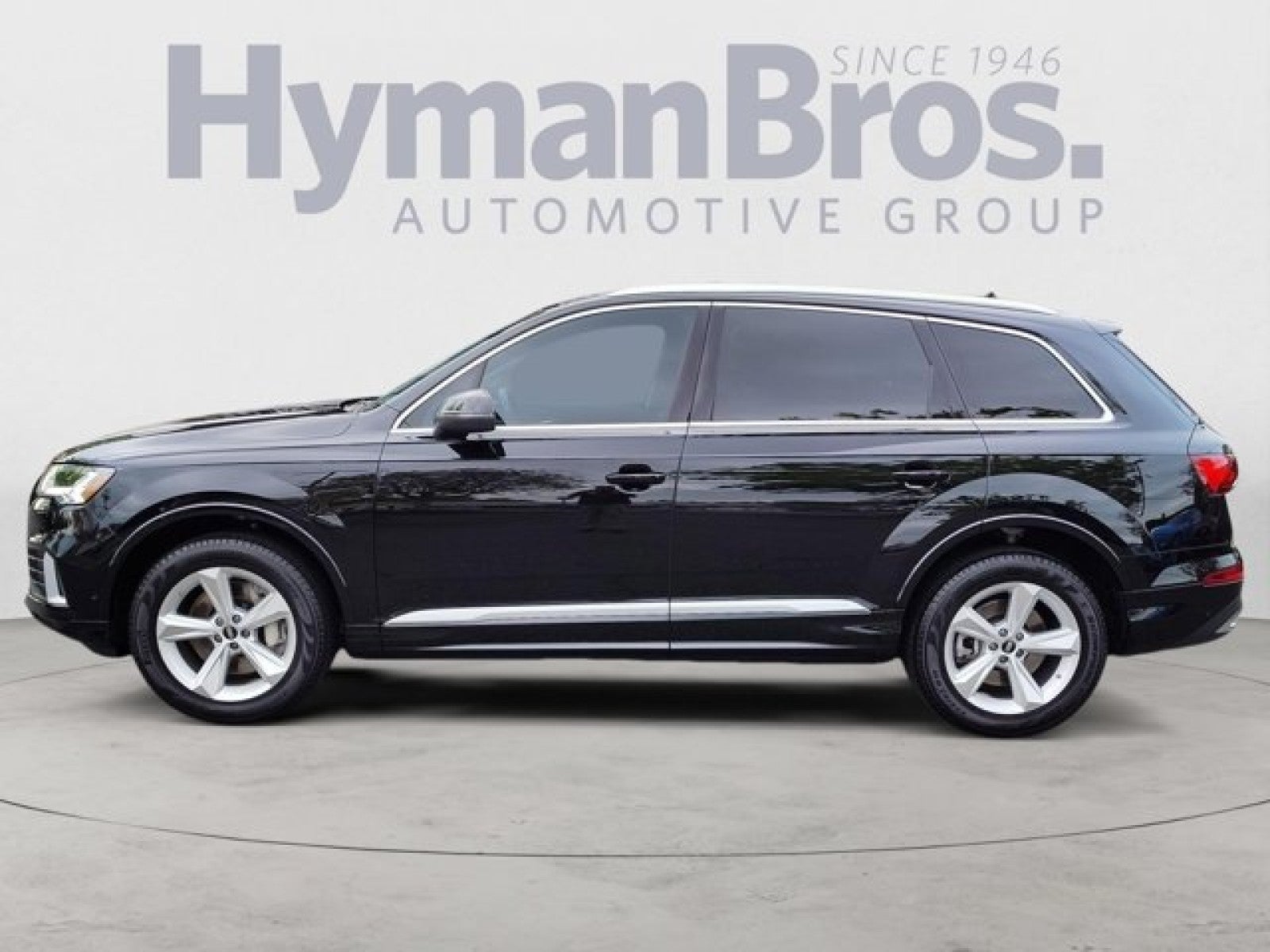 2023 Audi Q7 Premium Plus