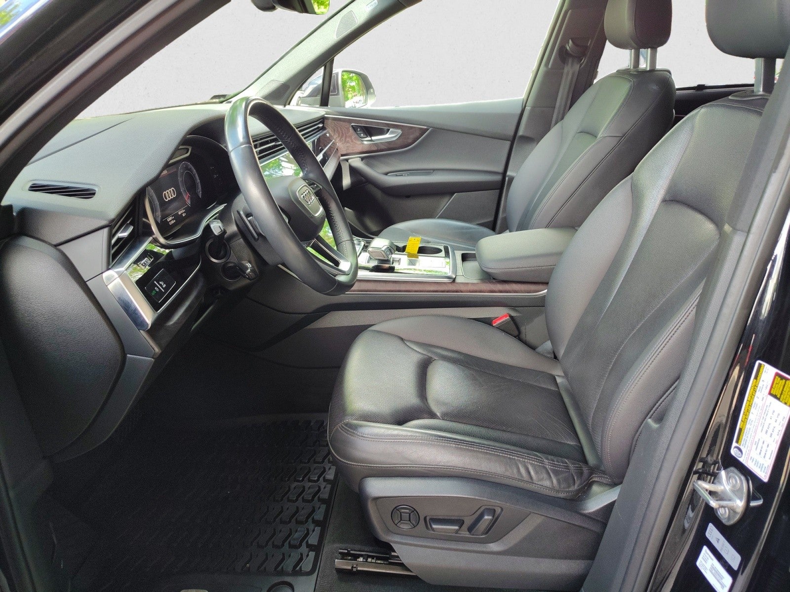 2020 Audi Q7 Prestige | Black Optic