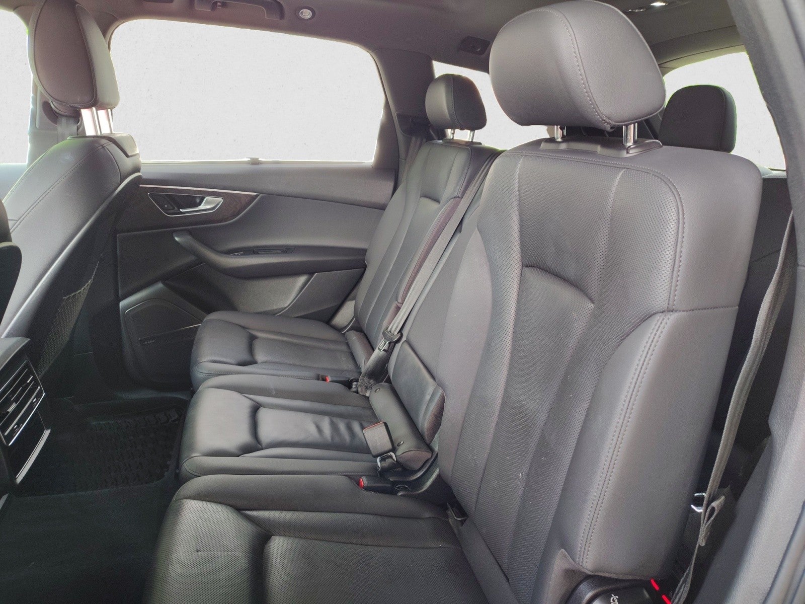 2020 Audi Q7 Prestige | Black Optic