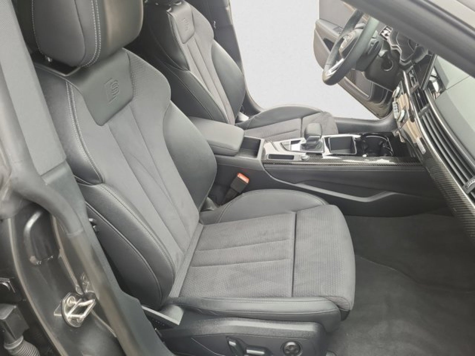 2025 Audi A5 Sportback S line Premium Plus | 20 Wheels