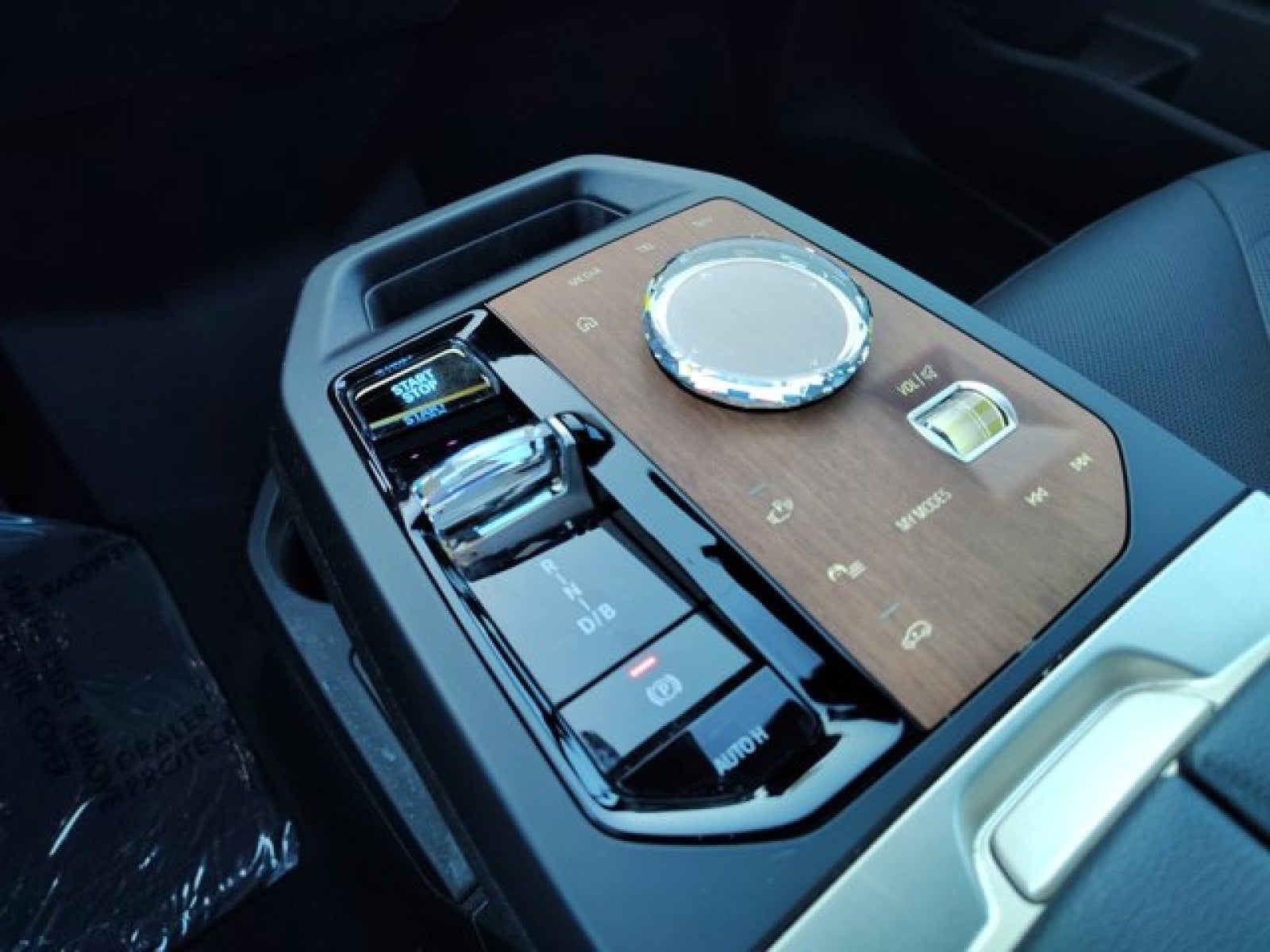 2024 BMW iX xDrive50, Sport, Drive assist pro, laserlight