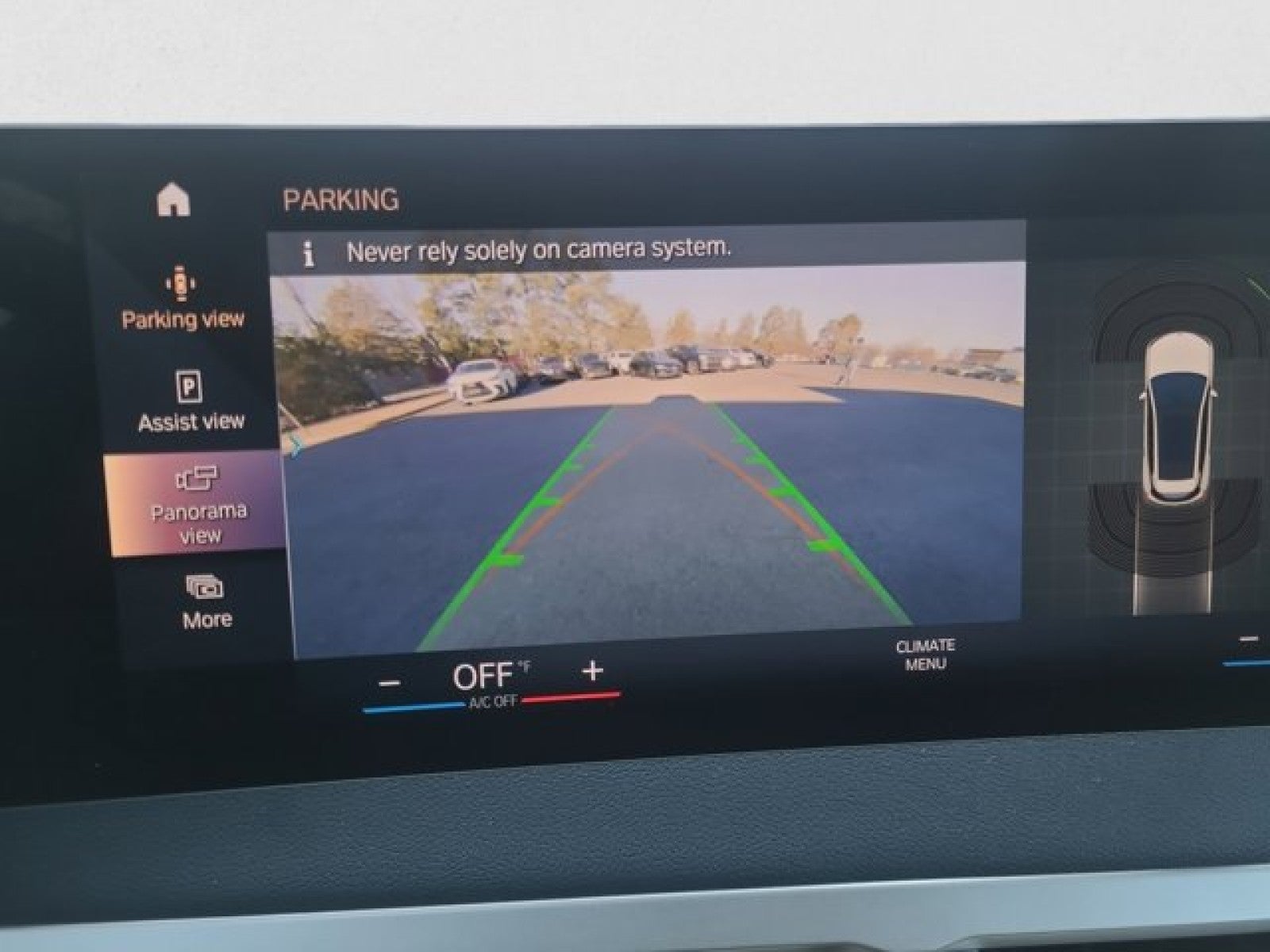 2023 BMW iX xDrive50, Drive assist pro