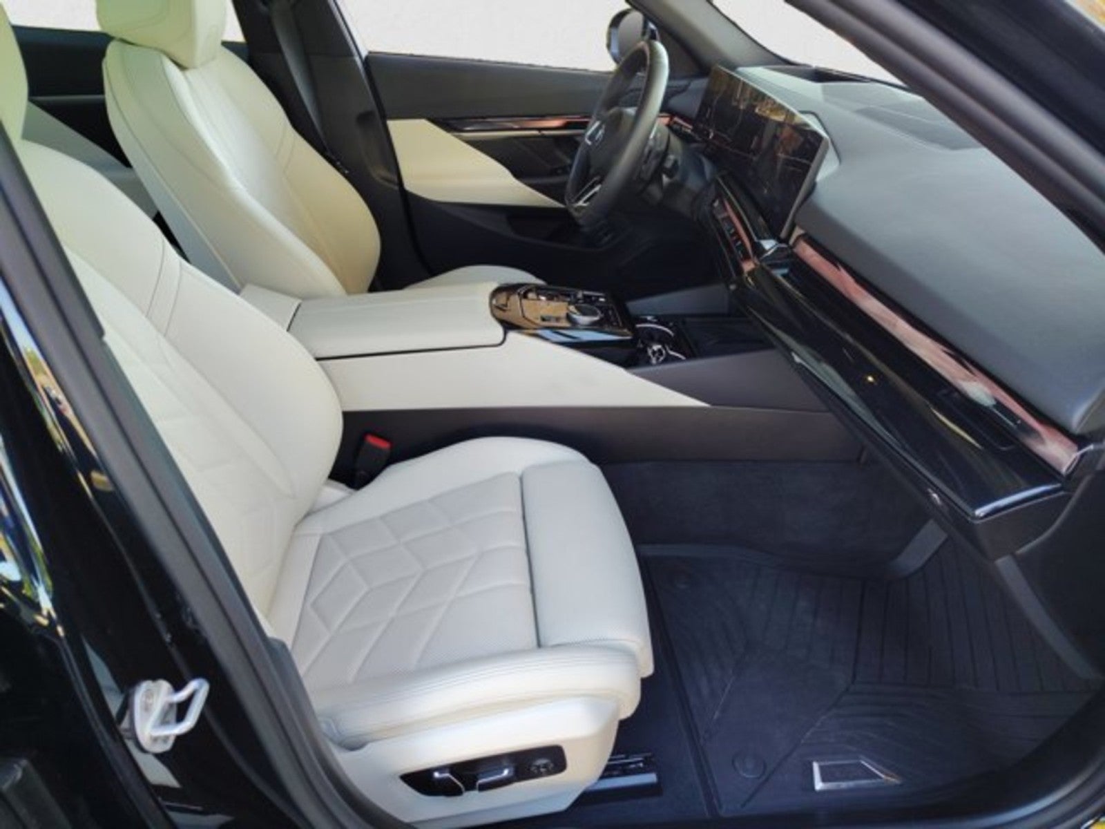 2026 BMW 5 Series 550e xDrive | $83K MSRP