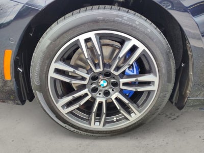 2024 BMW 5 Series 530i xDrive | M Sport Pkg, Premium Pkg