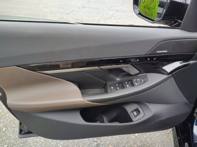 2024 BMW 5 Series 530i xDrive | M Sport Pkg, Premium Pkg