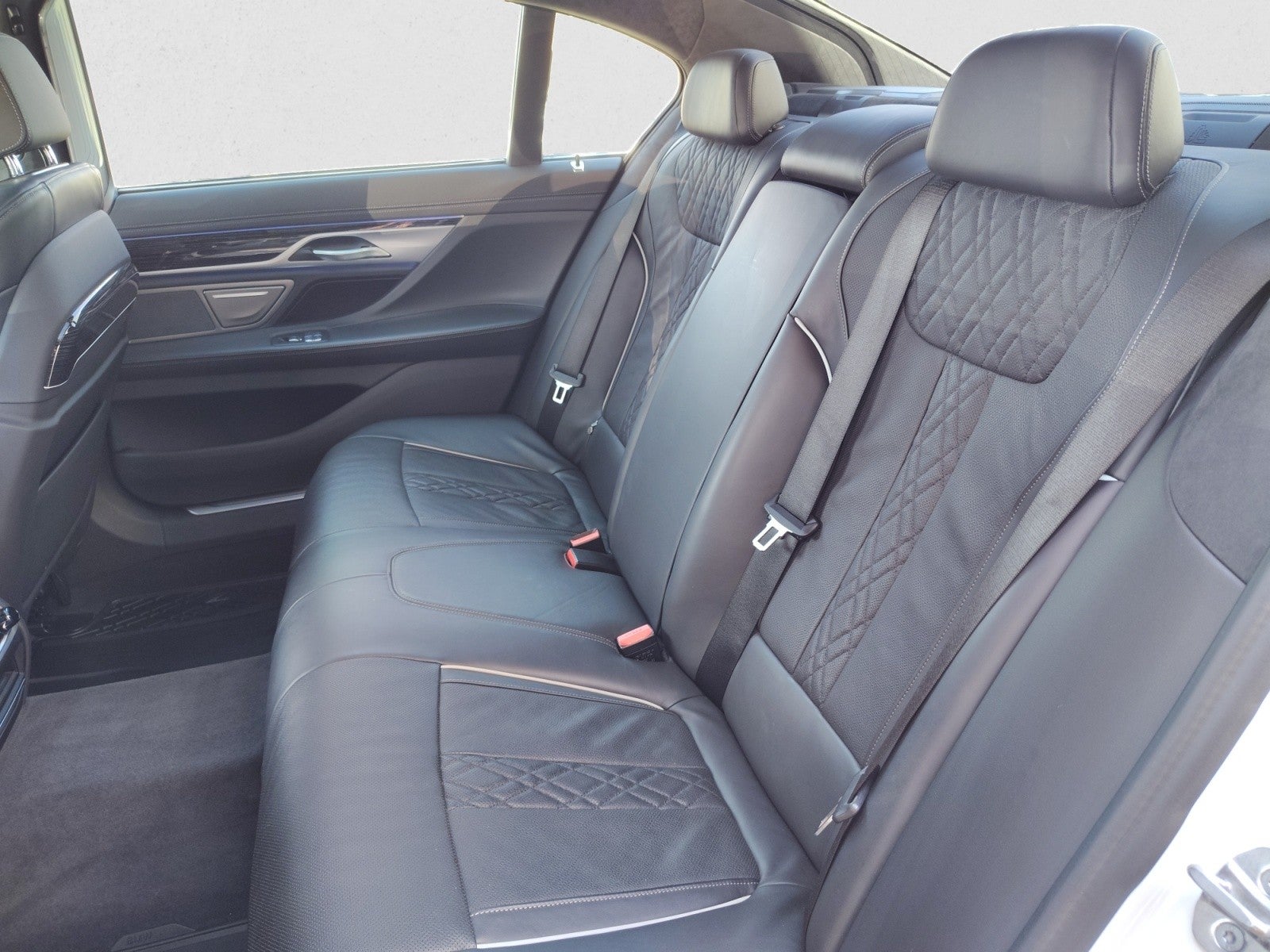 2022 BMW 7 Series 750i xDrive | M Sport, Executive