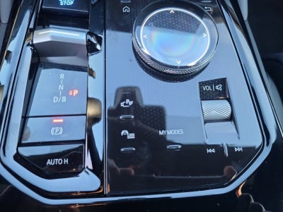 2024 BMW i5 eDrive40, M Sport, Drive assist pro, sky lounge roof