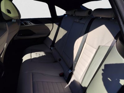 2023 BMW i4 eDrive35 | drive assist pro, park assist, 19 Wheels