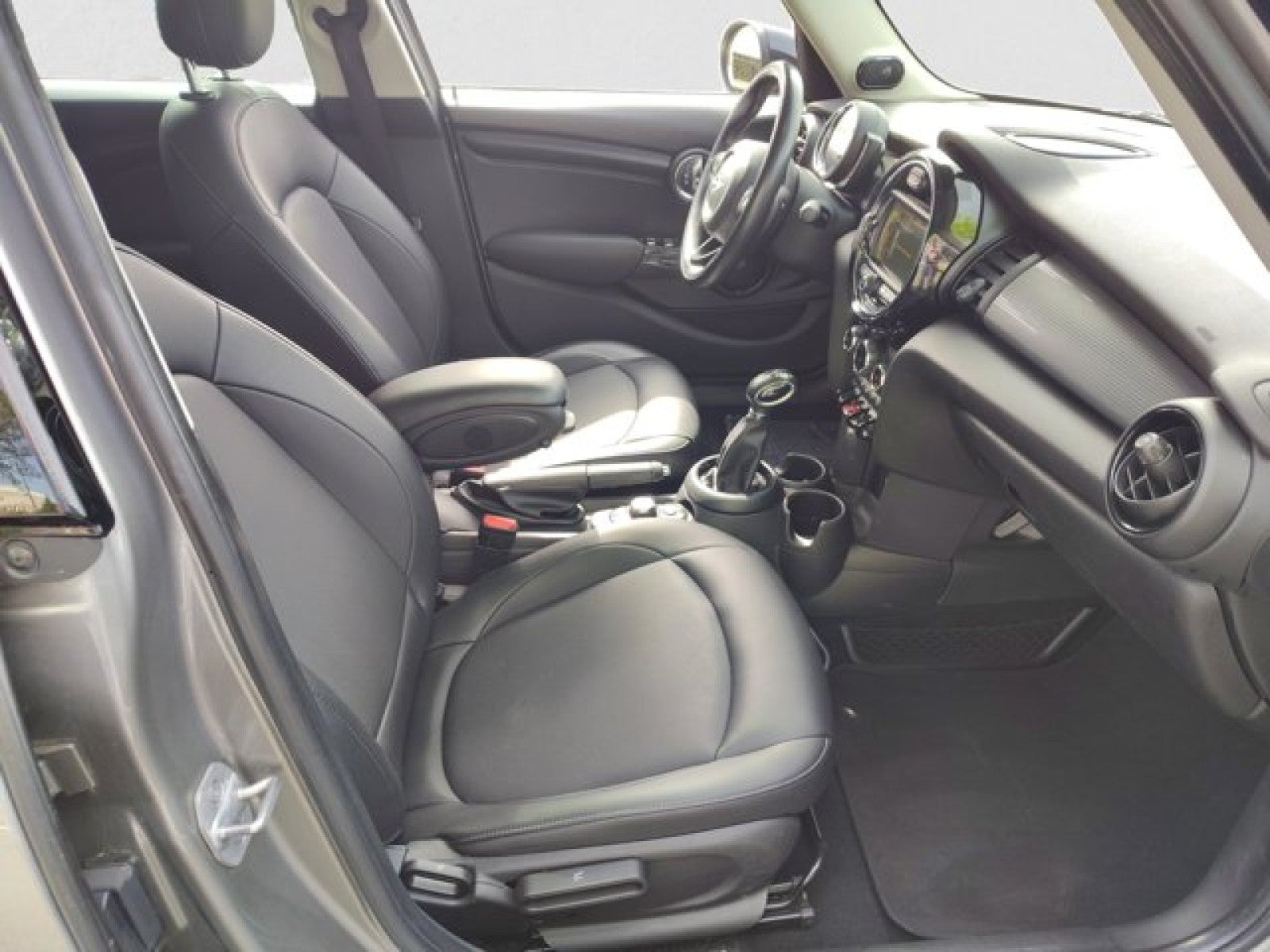 2018 MINI Hardtop 4 Door Cooper