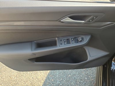 2024 Volkswagen Golf GTI SE | Leather Package