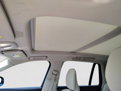 2023 Volvo XC90 B6 Plus AWD | Bucket seats, 21 wheels