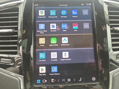 2023 Volvo XC90 B6 AWD Plus