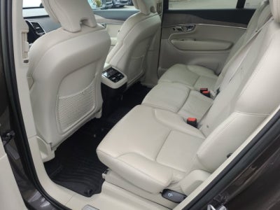 2023 Volvo XC90 B6 AWD Plus